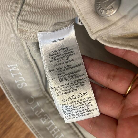 NWT Madewell The Athletic Allday Slim Pant In Form Grey Size 32x30 - Picture 7 of 9